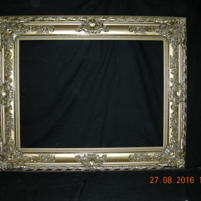 Exklusivs frames for pictures and mirrors